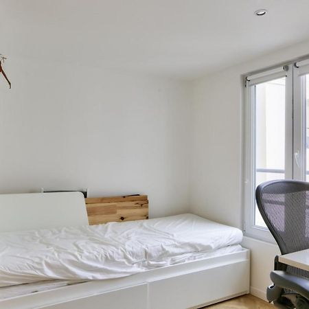 Super Studio In The 11Th District Apartment ปารีส ภายนอก รูปภาพ